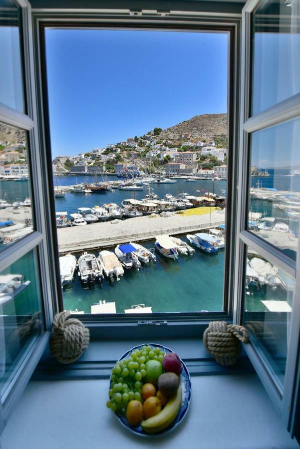 On The Port Mansion Studio 2 Hydra Dış mekan fotoğraf